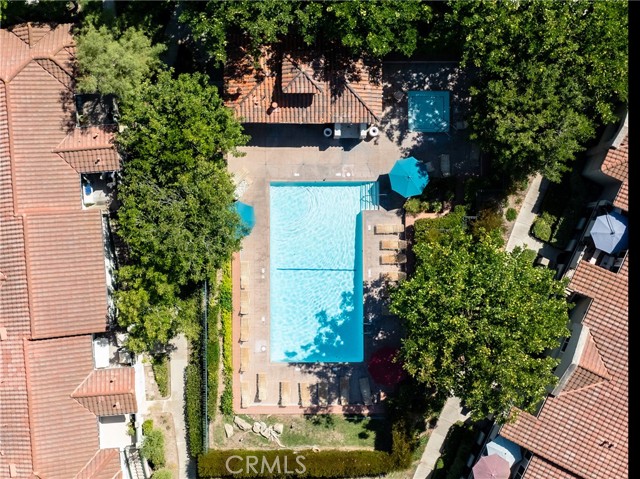 28 Sandpiper Lane, Aliso Viejo CA: https://media.crmls.org/medias/86d5deb7-6bee-4364-bca4-c7fe1527bd6d.jpg