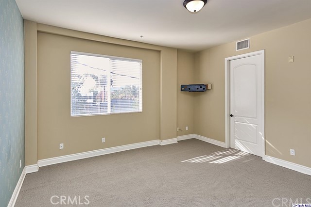 3 Bed Home for Sale in Los Angeles, California