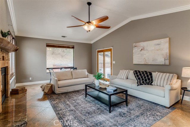 Detail Gallery Image 11 of 47 For 5450 Pescado Ct, Atascadero,  CA 93422 - 3 Beds | 2 Baths