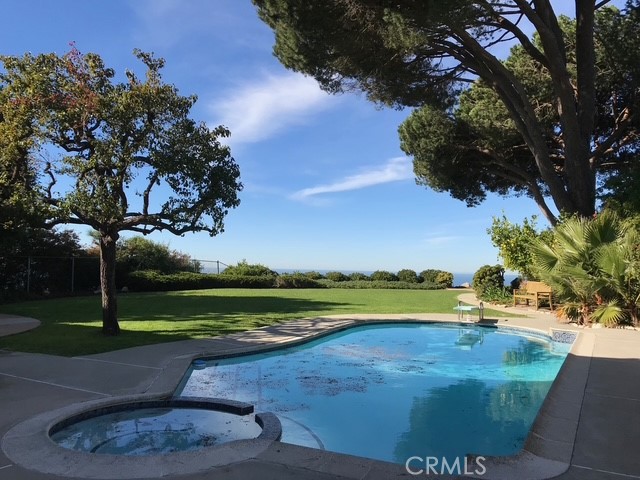 29221 Firthridge Road, Rancho Palos Verdes CA: https://media.crmls.org/medias/86d6e227-6264-47d0-8735-5026cacbdc4a.jpg