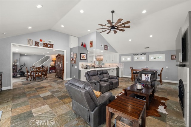 Detail Gallery Image 22 of 75 For 2320 Temescal, Norco,  CA 92860 - 4 Beds | 2 Baths