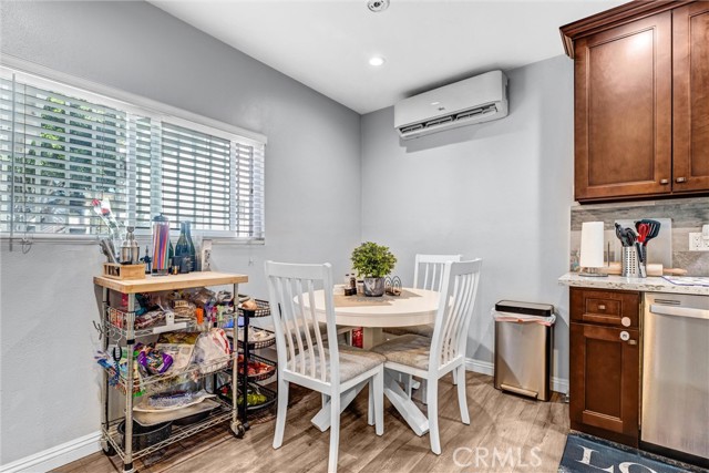 Detail Gallery Image 9 of 23 For 12530 Birch, Hawthorne,  CA 90250 - 3 Beds | 2 Baths