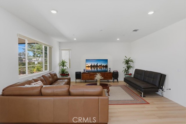 Detail Gallery Image 11 of 50 For 29259 Alamitos, Menifee,  CA 92585 - 4 Beds | 3 Baths