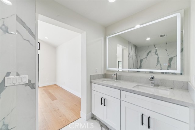 Detail Gallery Image 29 of 40 For 21922 Erie Ln, Lake Forest,  CA 92630 - 4 Beds | 3 Baths