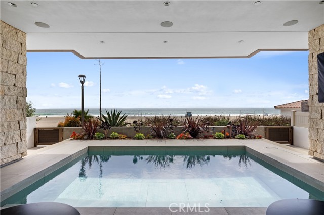 716 The Strand, Manhattan Beach CA: https://media.crmls.org/medias/86dbb838-b238-4f39-9764-960d545bb70a.jpg