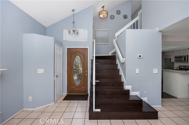 Detail Gallery Image 11 of 31 For 11798 Rustic, Fontana,  CA 92337 - 3 Beds | 2/1 Baths