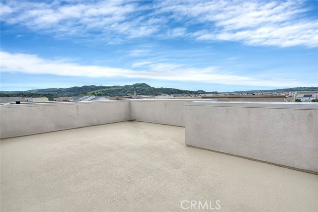 6 Crown Point Drive, Rancho Mission Viejo CA: https://media.crmls.org/medias/86dca4b6-4375-4a9b-8a64-5fc5aa232934.jpg