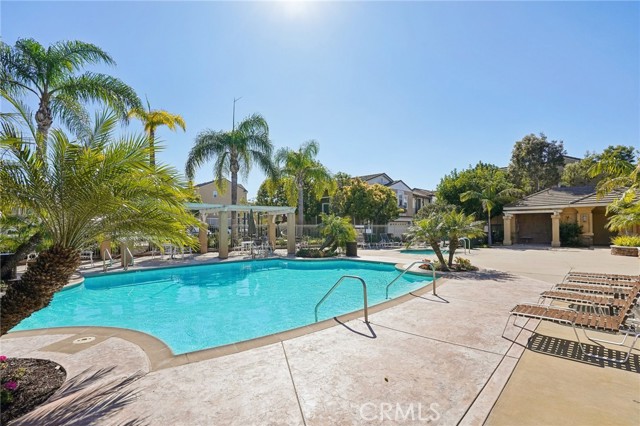 Detail Gallery Image 38 of 50 For 2889 Plaza Del Amo #405,  Torrance,  CA 90503 - 3 Beds | 2/1 Baths