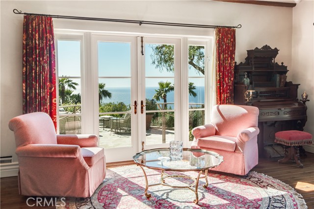 Detail Gallery Image 17 of 26 For 1412 Lower Paseo La Cresta, Palos Verdes Estates,  CA 90274 - 4 Beds | 5/3 Baths