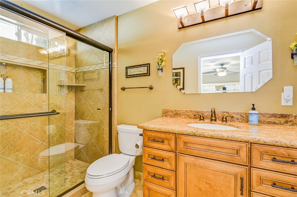 MLS #OC25184168 image #30