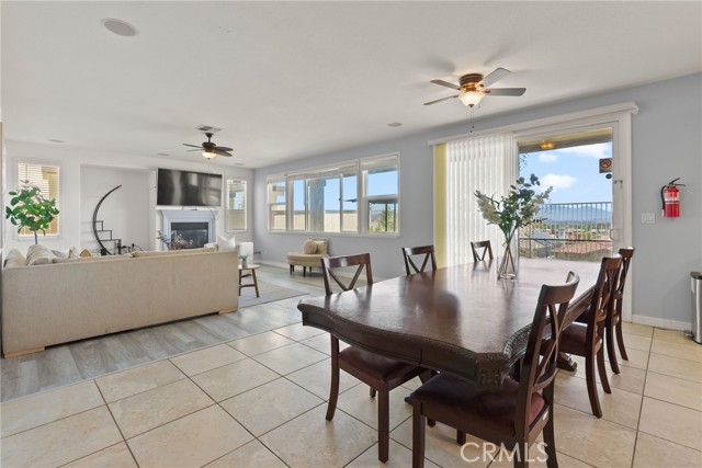 21 Plaza Modena, Lake Elsinore CA: https://media.crmls.org/medias/86ddfe48-7186-42b5-aaec-7547037af246.jpg