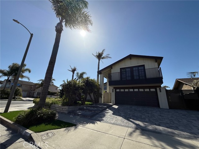 Image 4 of 0 For 3953 Humboldt Drive