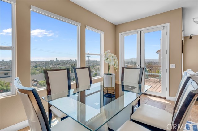 Detail Gallery Image 42 of 74 For 2340 Monte Verde Dr, Signal Hill,  CA 90755 - 3 Beds | 3 Baths