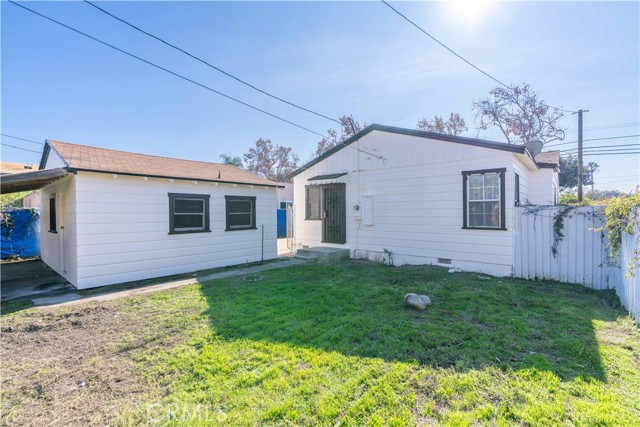 Detail Gallery Image 37 of 41 For 3155 Lynwood Rd, Lynwood,  CA 90262 - 3 Beds | 1 Baths