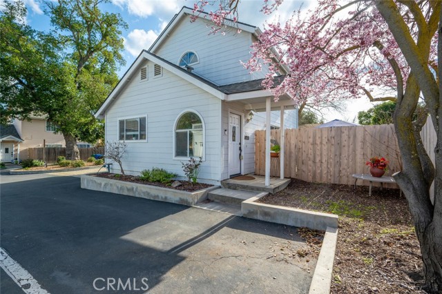 Detail Gallery Image 3 of 33 For 9319 Musselman Dr, Atascadero,  CA 93422 - 3 Beds | 2/1 Baths