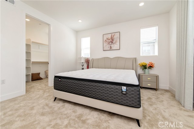 Detail Gallery Image 21 of 42 For 243 Yerba, Irvine,  CA 92618 - 4 Beds | 3/1 Baths