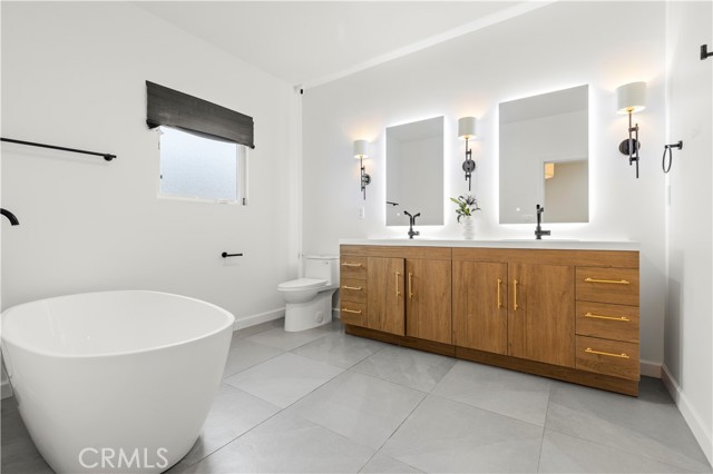 Detail Gallery Image 24 of 43 For 1027 Arcadia Ave #C,  Arcadia,  CA 91007 - 4 Beds | 3 Baths