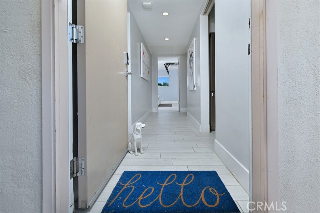 Detail Gallery Image 3 of 48 For 13543 Moorpark St #15,  Sherman Oaks,  CA 91423 - 1 Beds | 1/1 Baths