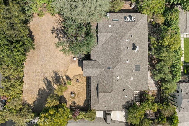 Detail Gallery Image 2 of 21 For 5150 Gloria Ave, Encino,  CA 91436 - 4 Beds | 4/1 Baths