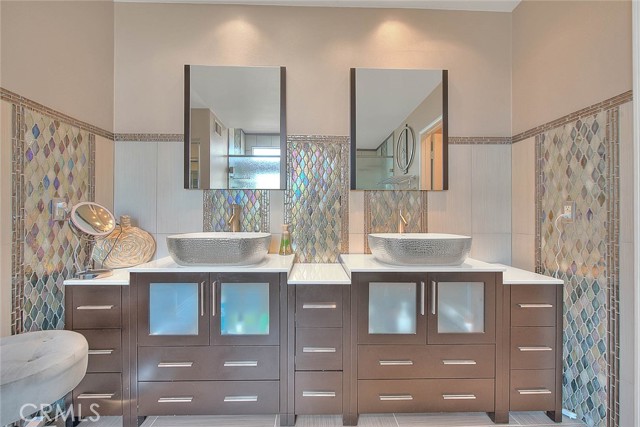 Detail Gallery Image 33 of 71 For 16049 Pinnacle, Chino Hills,  CA 91709 - 4 Beds | 2/1 Baths