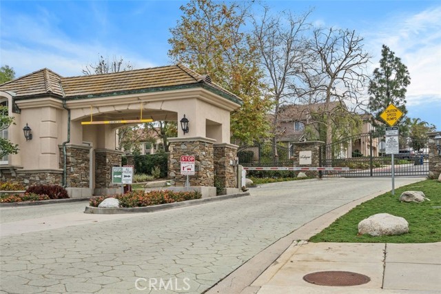 Detail Gallery Image 36 of 36 For 3015 E Avenida De Los Arboles, Thousand Oaks,  CA 91362 - 3 Beds | 2/1 Baths