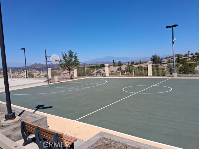 Detail Gallery Image 24 of 54 For 33 Corte Rivera, Lake Elsinore,  CA 92532 - 5 Beds | 3 Baths