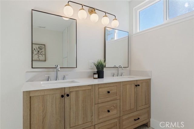 Detail Gallery Image 25 of 33 For 308 Calle Converse, Camarillo,  CA 93010 - 4 Beds | 3 Baths