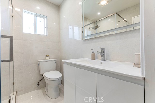 Detail Gallery Image 25 of 57 For 7106 Teesdale Ave, North Hollywood,  CA 91605 - 3 Beds | 2 Baths