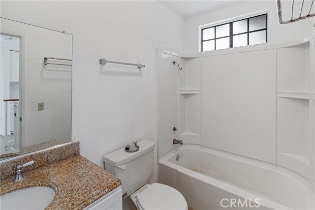 Detail Gallery Image 10 of 25 For 1021 S Reservoir, Pomona,  CA 91766 - 3 Beds | 2/1 Baths
