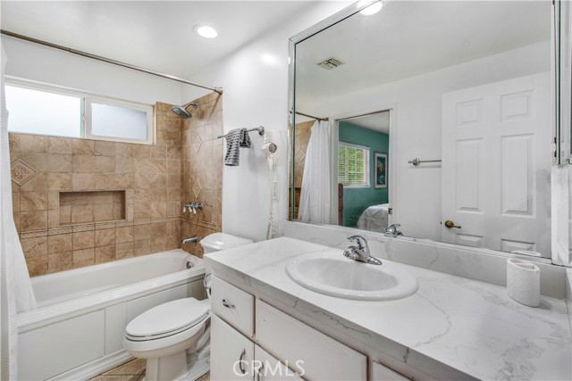 Detail Gallery Image 17 of 25 For 10251 Delano Dr, Cypress,  CA 90630 - 3 Beds | 2 Baths