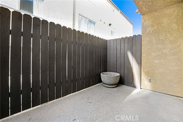 Detail Gallery Image 25 of 26 For 437 Ivy St #4,  Glendale,  CA 91204 - 2 Beds | 1/1 Baths