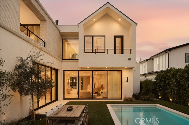 Detail Gallery Image 36 of 46 For 5004 Enfield, Encino,  CA 91316 - 5 Beds | 6 Baths