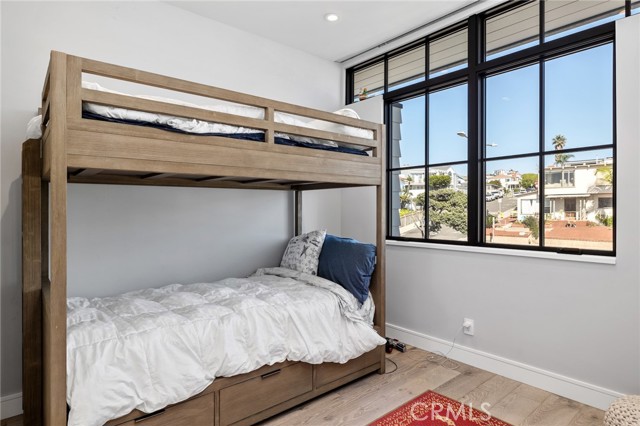 2428 The Strand, Hermosa Beach CA: https://media.crmls.org/medias/86e8e5b6-c6ee-4745-aff3-2275ef380485.jpg