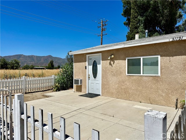 Detail Gallery Image 1 of 1 For 31191 Illinois St, Lake Elsinore,  CA 92530 - 1 Beds | 1 Baths