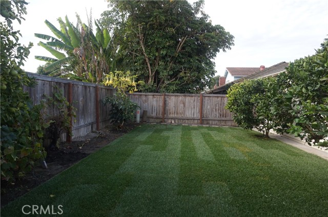Detail Gallery Image 29 of 32 For 19602 Roderick Ln, Huntington Beach,  CA 92646 - 4 Beds | 2 Baths