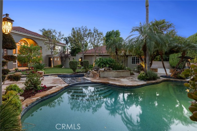 451 W Le Roy Avenue, Arcadia CA: https://media.crmls.org/medias/86e9f988-311e-4e5a-ae6c-648360035672.jpg