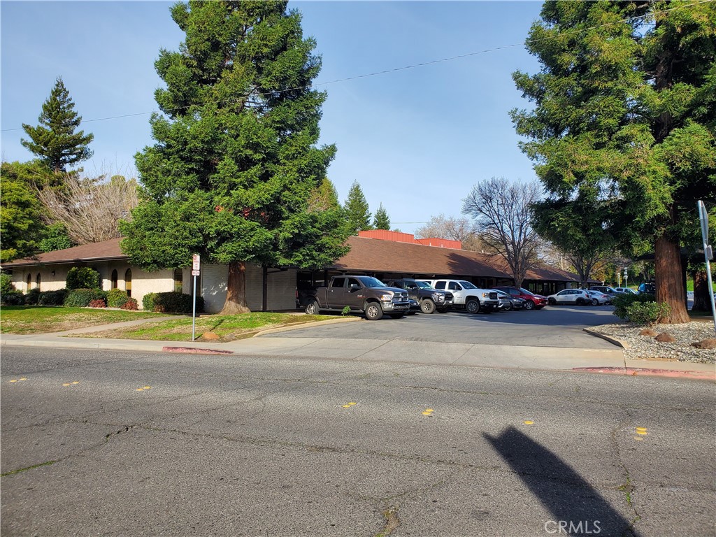 460 Rio Lindo Avenue, Chico, CA 95926
