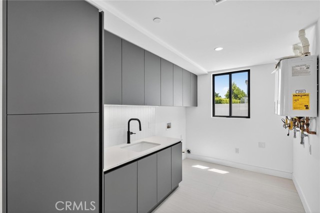 Detail Gallery Image 13 of 50 For 1011 S Prospect Ave, Redondo Beach,  CA 90277 - – Beds | – Baths