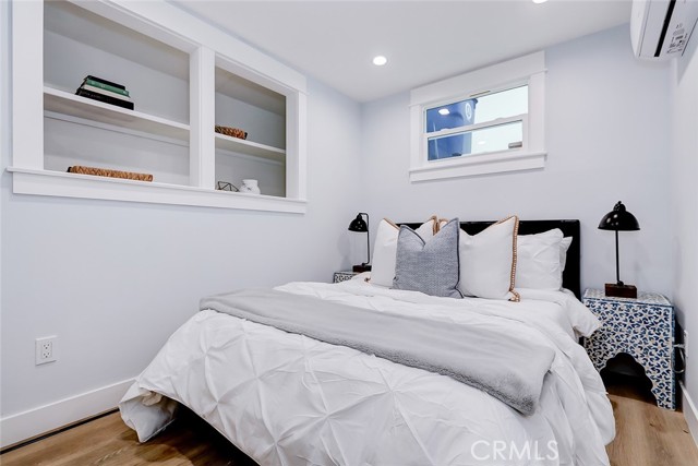 120 36th Place, Manhattan Beach, California 90266, 3 Bedrooms Bedrooms, ,2 BathroomsBathrooms,Residential,Sold,36th,SB23014621