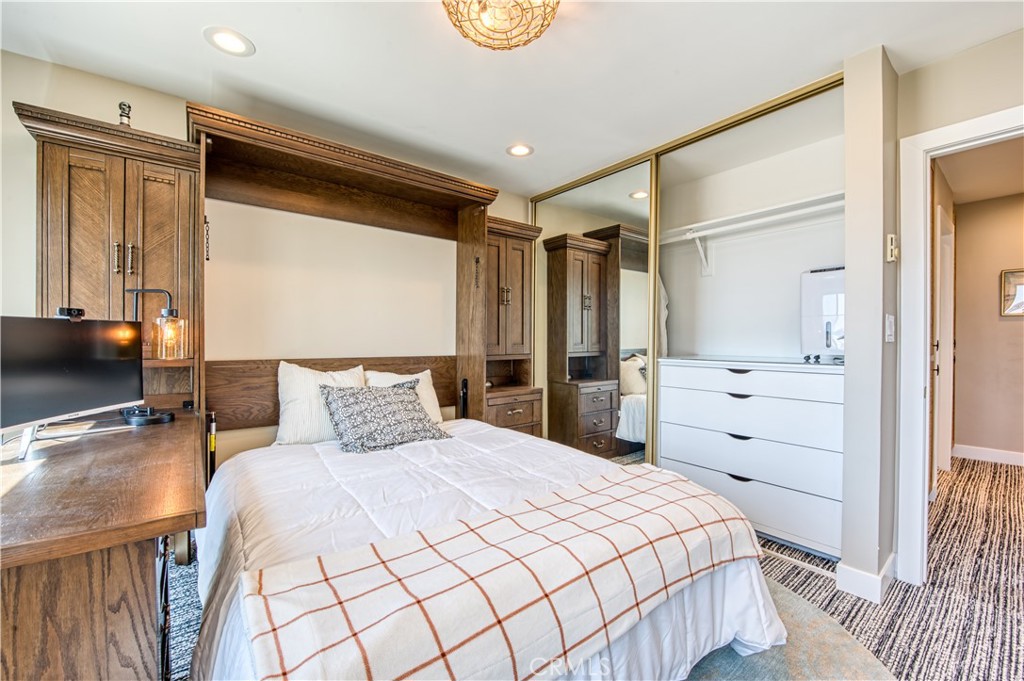 MLS #OC25238800 image #23