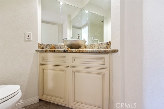 Detail Gallery Image 8 of 19 For 21679 Calle Alcazar, Yorba Linda,  CA 92887 - 4 Beds | 2/1 Baths