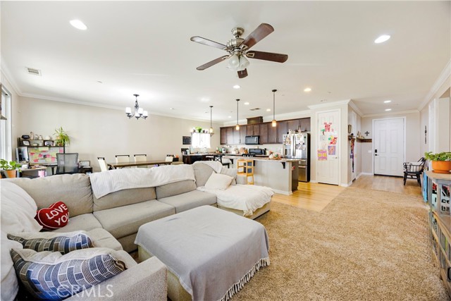 Detail Gallery Image 7 of 25 For 20668 Pitchfork Dr, Riverside,  CA 92507 - 4 Beds | 2 Baths