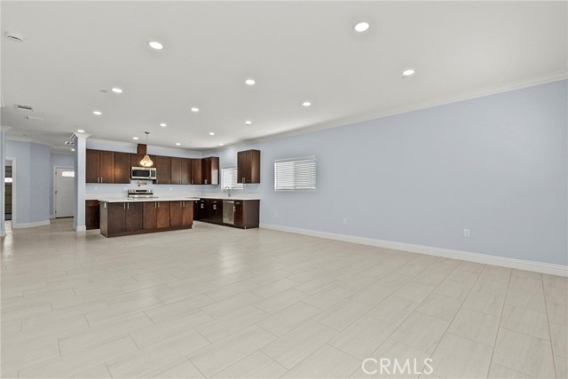 119 E 9th Street, San Bernardino CA: https://media.crmls.org/medias/86eff634-8796-43c5-b0c4-51e0518a6d5d.jpg