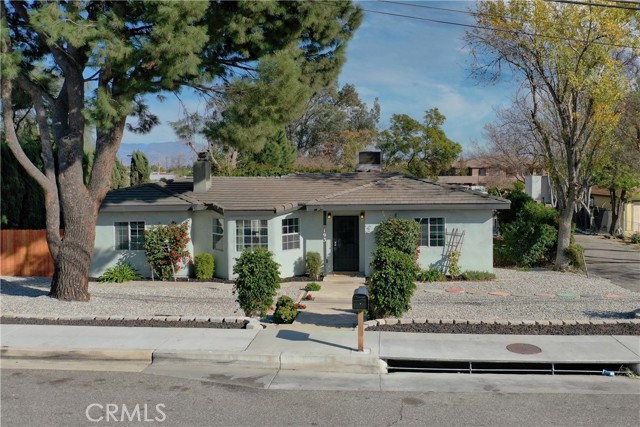 193 Maple Avenue, Fontana, California 92335, 3 Bedrooms Bedrooms, ,1 BathroomBathrooms,Single Family Residence,For Sale,Maple,IG25018978