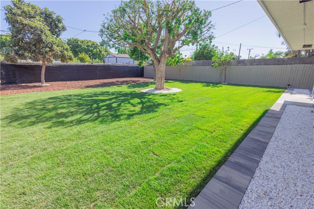 2122 W 10th Street, Santa Ana CA: https://media.crmls.org/medias/86f038c1-5957-43ab-bebd-13f551801caa.jpg