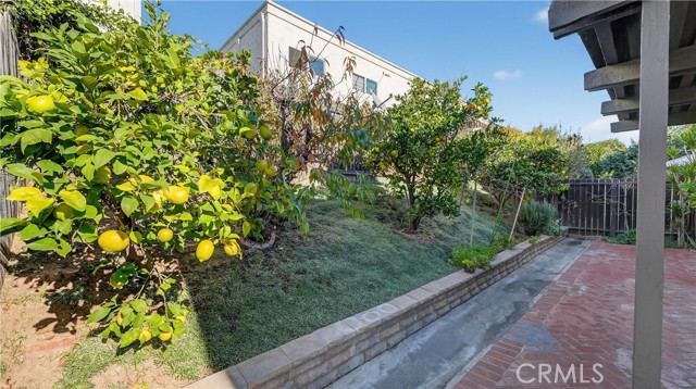 Detail Gallery Image 19 of 30 For 8237 Henshaw Cir, Buena Park,  CA 90621 - 3 Beds | 2/1 Baths