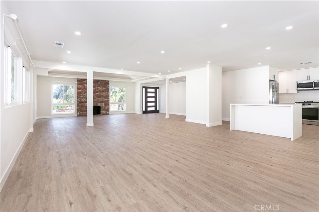 MLS #SR25236833 image #5