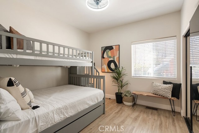 Detail Gallery Image 16 of 33 For 1498 Deer Way, Lake Arrowhead,  CA 92352 - 3 Beds | 2 Baths