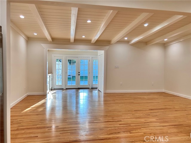 8541 Belmar Avenue, Northridge CA: https://media.crmls.org/medias/86f28901-5384-43de-a222-e98119aef6d0.jpg
