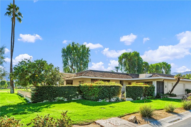 Detail Gallery Image 2 of 27 For 5 Princeton, Rancho Mirage,  CA 92270 - 3 Beds | 3 Baths